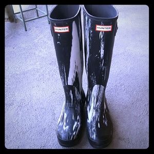 ❤SALE❤$60 Lmt. Ed. Hunter boots